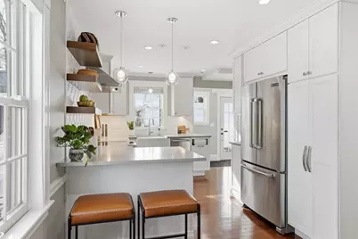 77 Lynde Street, Melrose, MA 02176 - Photo 9