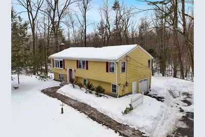 386 Redemption Rock Trl, Sterling, MA 01564 - Photo 3