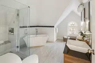 130 Newtonville Ave, Newton, MA 02458 - Photo 15