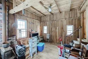 8 Winthrop St, Medway, MA 02053 - Photo 33