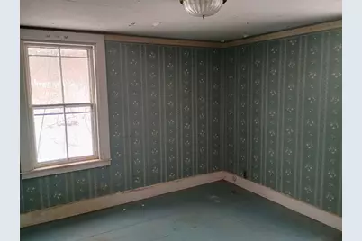 9 Olive St, Ashland, MA 01721 - Photo 19