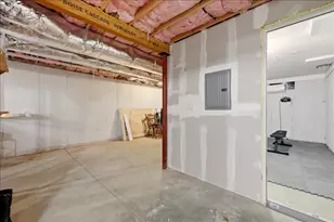 12 3rd Ave, Lakeville, MA 02347 - Photo 27