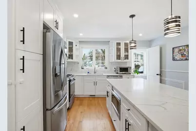 27 Pine Street #27, Dedham, MA 02026 - Photo 5