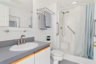 200 Ledgewood Dr, Stoneham, MA 02180 - Photo 25