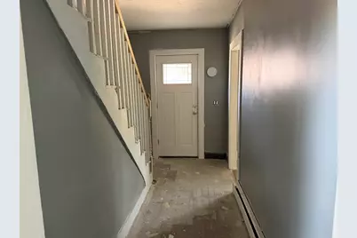 48 Lake St, Webster, MA 01570 - Photo 3