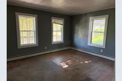 48 Lake St, Webster, MA 01570 - Photo 7