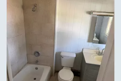 48 Lake St, Webster, MA 01570 - Photo 11