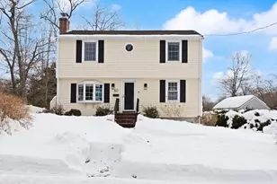 50 Forest St, Reading, MA 01867 - Photo 1