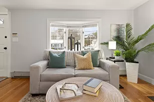 50 Forest St, Reading, MA 01867 - Photo 9