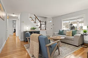 50 Forest St, Reading, MA 01867 - Photo 11