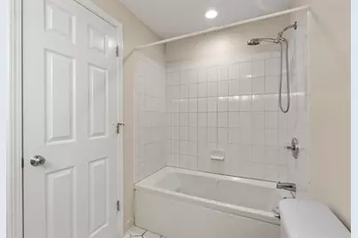 1216 Vfw Pkwy #40, Boston, MA 02132 - Photo 27