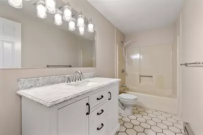 1216 Vfw Pkwy #40, Boston, MA 02132 - Photo 25