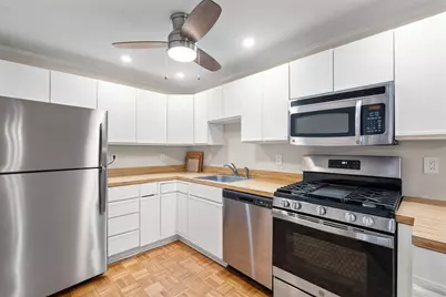 1216 Vfw Pkwy #40, Boston, MA 02132 - Photo 9