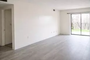 478 Riverside Dr, Lawrence, MA 01841 - Photo 1