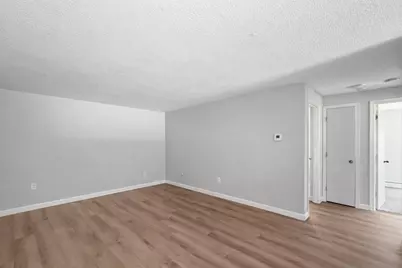 21 Horne St #18, Methuen, MA 01844 - Photo 1