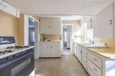 165 Chestnut St, North Attleboro, MA 02760 - Photo 5