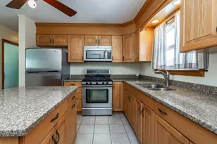 925 Allen St, Dartmouth, MA 02747 - Photo 7