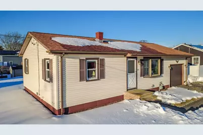 925 Allen St, Dartmouth, MA 02747 - Photo 1