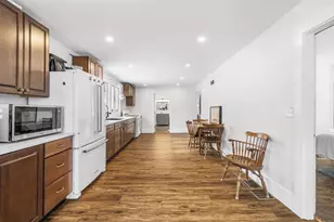 393 High St, Pembroke, MA 02359 - Photo 3