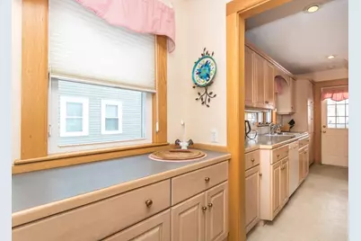 279-281 Ash Street, Waltham, MA 02453 - Photo 7