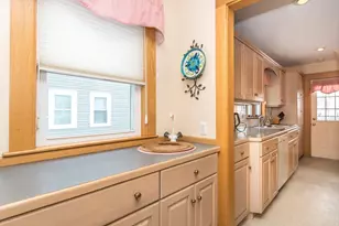 279-281 Ash St, Waltham, MA 02453 - Photo 7