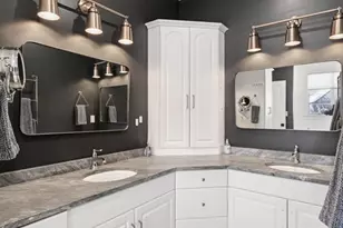 96 Dascomb Rd, Andover, MA 01810 - Photo 11