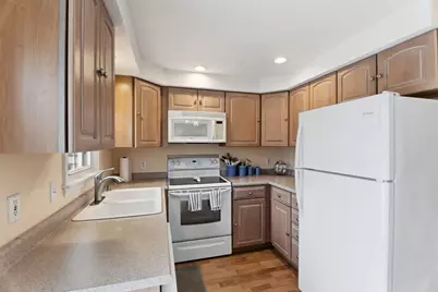 47 Corey Colonial #47, Agawam, MA 01001 - Photo 9