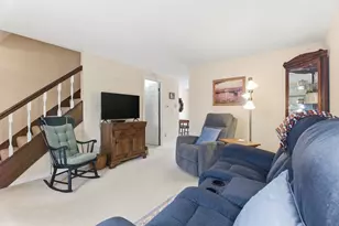 47 Corey Colonial, Agawam, MA 01001 - Photo 3