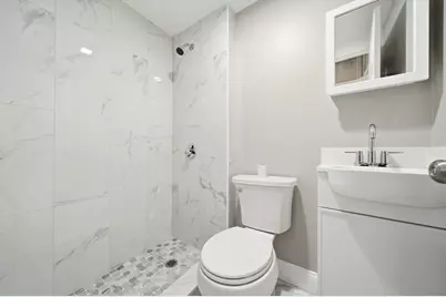 204 Washington St #2, Somerville, MA 02143 - Photo 5