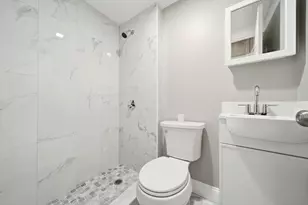 204 Washington St, Somerville, MA 02143 - Photo 5