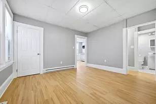 204 Washington St, Somerville, MA 02143 - Photo 9