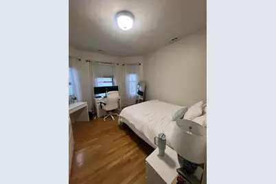 190 L St #3, Boston, MA 02127 - Photo 9