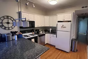 190 L St, Boston, MA 02127 - Photo 11