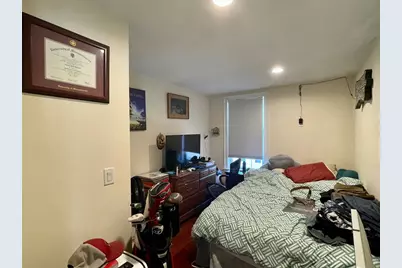 143 L St #3, Boston, MA 02127 - Photo 7