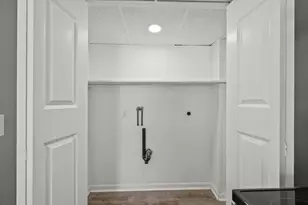 131 Center St, Lee, MA 01238 - Photo 17