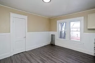 1196 Grattan, Chicopee, MA 01013 - Photo 5