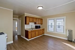 1196 Grattan, Chicopee, MA 01013 - Photo 3