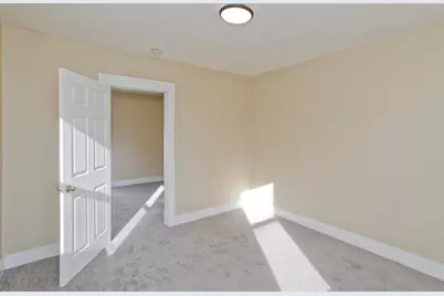 1200 Grattan #2L, Chicopee, MA 01013 - Photo 7