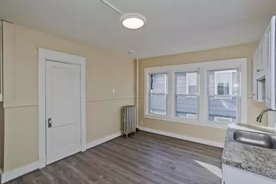 1200 Grattan #2L, Chicopee, MA 01013 - Photo 3