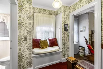 154 Madison Ave, Holyoke, MA 01040 - Photo 23