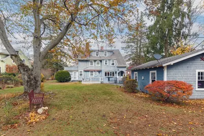154 Madison Ave, Holyoke, MA 01040 - Photo 5