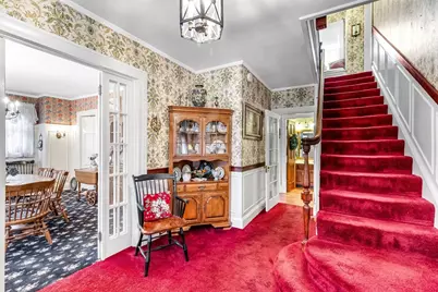 154 Madison Ave, Holyoke, MA 01040 - Photo 13