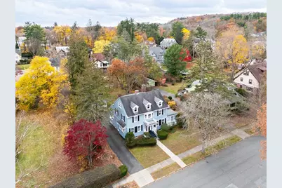 154 Madison Ave, Holyoke, MA 01040 - Photo 37