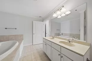 8 Crowninshield St, Peabody, MA 01960 - Photo 21