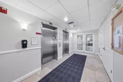 8 Crowninshield Street #410, Peabody, MA 01960 - Photo 3