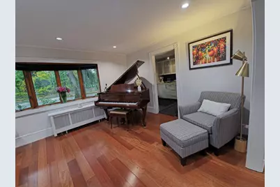 9 Venner Rd, Arlington, MA 02476 - Photo 9