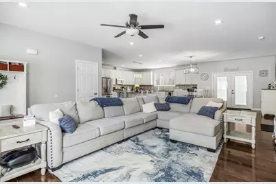 980 Center Street, Ludlow, MA 01056 - Photo 13