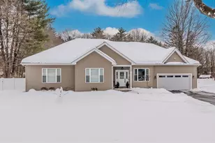 980 Center St, Ludlow, MA 01056 - Photo 1