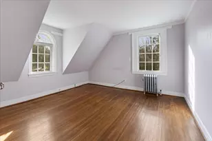 141 Highland St, Dedham, MA 02026 - Photo 15