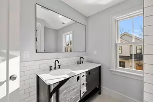 8 Flatley Ave, Manchester by the Sea, MA 01944 - Photo 13